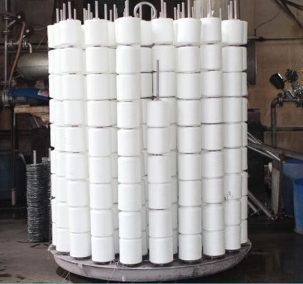 High Quality 40s2 302 302 Spun Polyester Yarn Dyed / Polyester Yarn In China