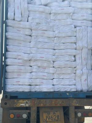 Top Quality 60/3 100% Polyester Spun Polyester Sewing Yarn